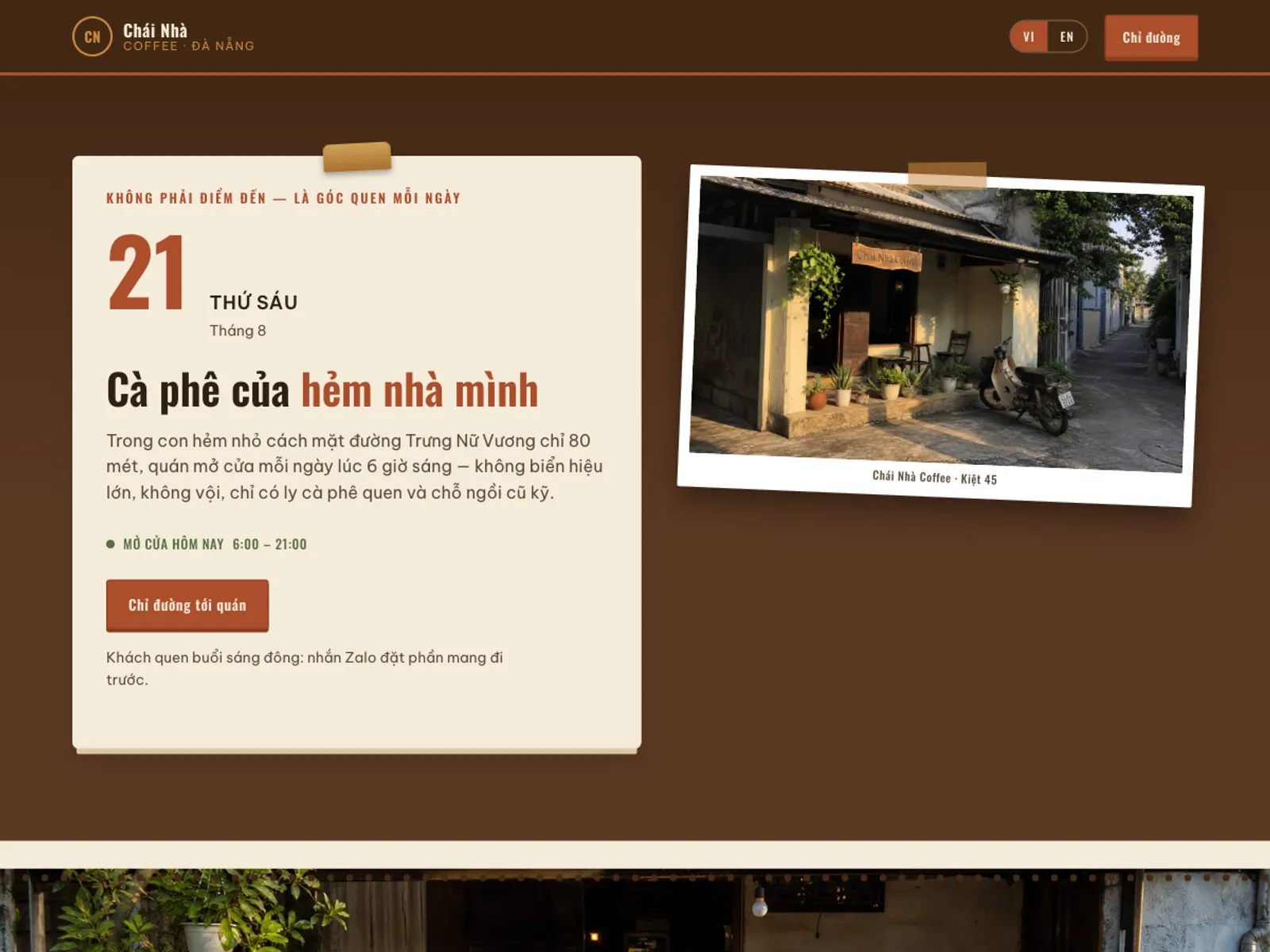 Cafe hẻm nhỏ ấm áp — Trang lịch xé từng ngày kiểu sổ tay